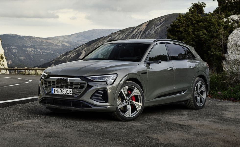 Audi Q8 E-Tron 2024 مراجعة اودي كيو8 اي ترون biggbuz Audi Q8 E Tron 1
