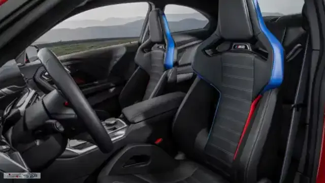 مراجعة شاملة عن سيارة BMW M2 2023 بي ام دبليو ام2 biggbuz BMW M2 2024 3