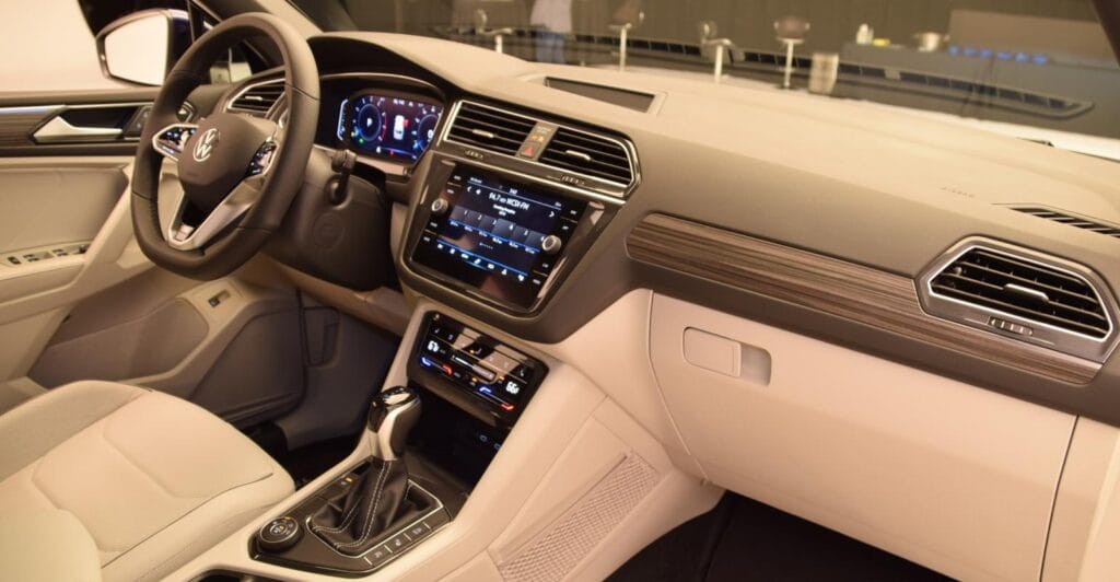 سعر ومواصفات 2022 Volkswagen Tiguan وأهم المميزات biggbuz 2022 Volkswagen Tiguan 2