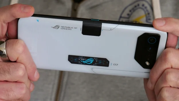 سعر ومواصفات Asus ROG Phone 7 وأهم المميزات biggbuz Asus ROG Phone 7 2 edited