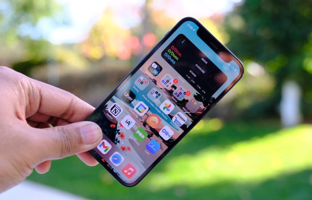 سعر ومواصفات Apple iPhone 12 mini وأهم المميزات biggbuz iPhone 12 mini
