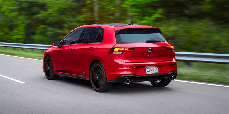 سعر فولكس فاجن جولف جي تي آي - 2023 Volkswagen Golf GTI biggbuz 2023 Volkswagen Golf GTI