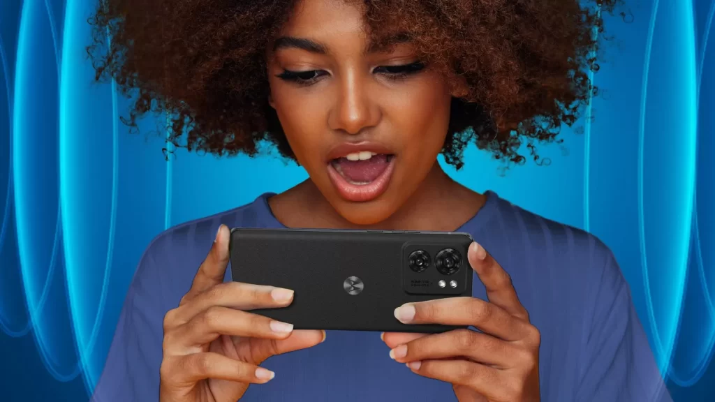 أفضل هاتف للألعاب بسعر رخيص 2023 biggbuz Motorola Edge 40