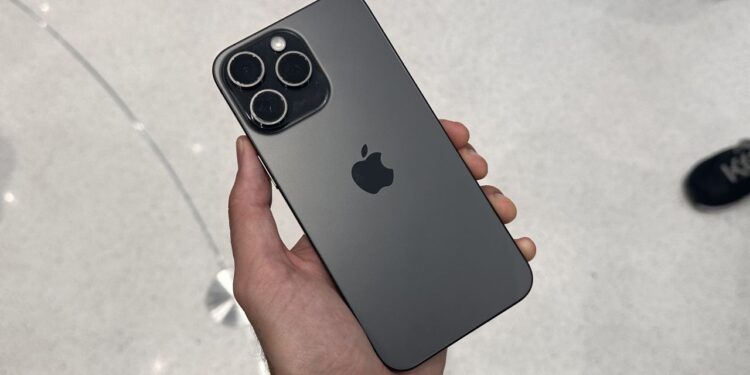 iPhone 15 Pro