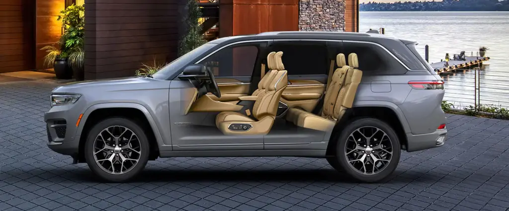 2023 Jeep Grand Cherokee 1