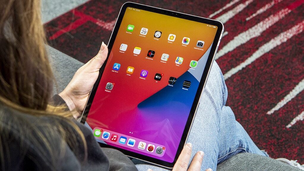 سعر و مواصفات : Apple iPad Pro 11 biggbuz Apple iPad Pro 11