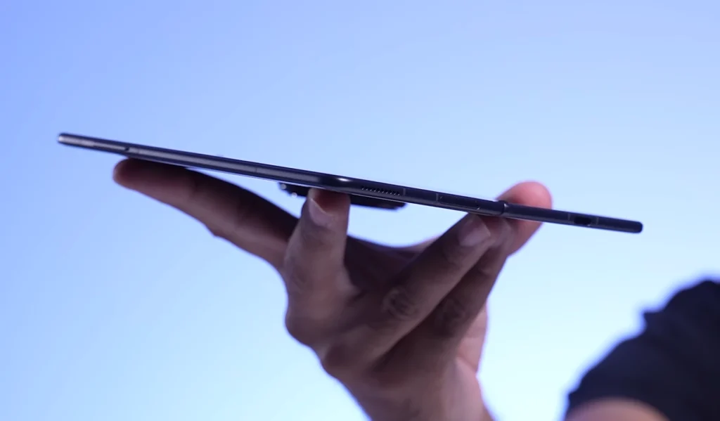 سعر و مواصفات : Honor Magic V3 biggbuz Honor Magic V3 1
