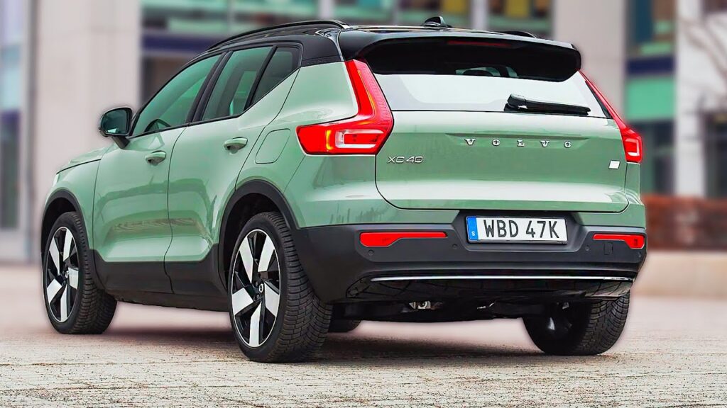 سيارة فولفو XC40 2024 : المواصفات والسعر والأداء biggbuz فولفو XC40 2024